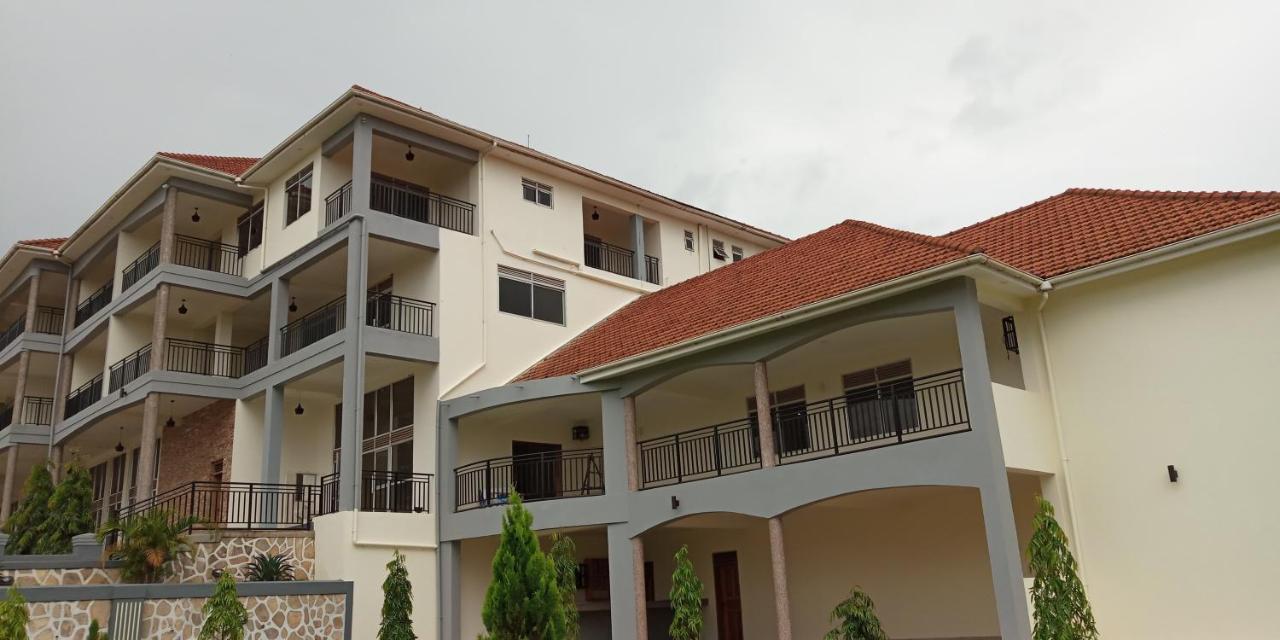 Eka Hoima Hotel المظهر الخارجي الصورة