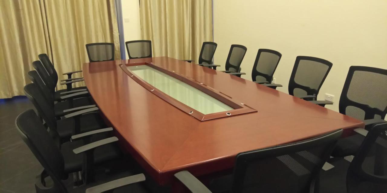 Eka Hoima Hotel المظهر الخارجي الصورة